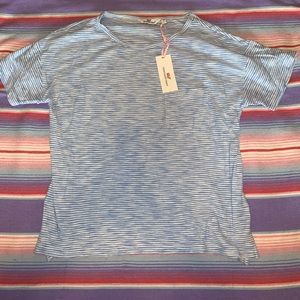 Vineyard vines T-shirt